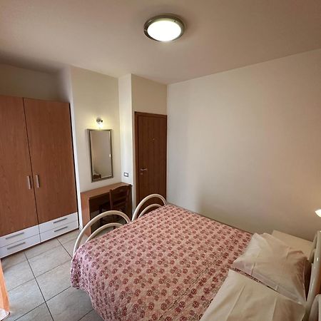 Appartamenti Levante - Agenzia Cocal Caorle Exteriör bild