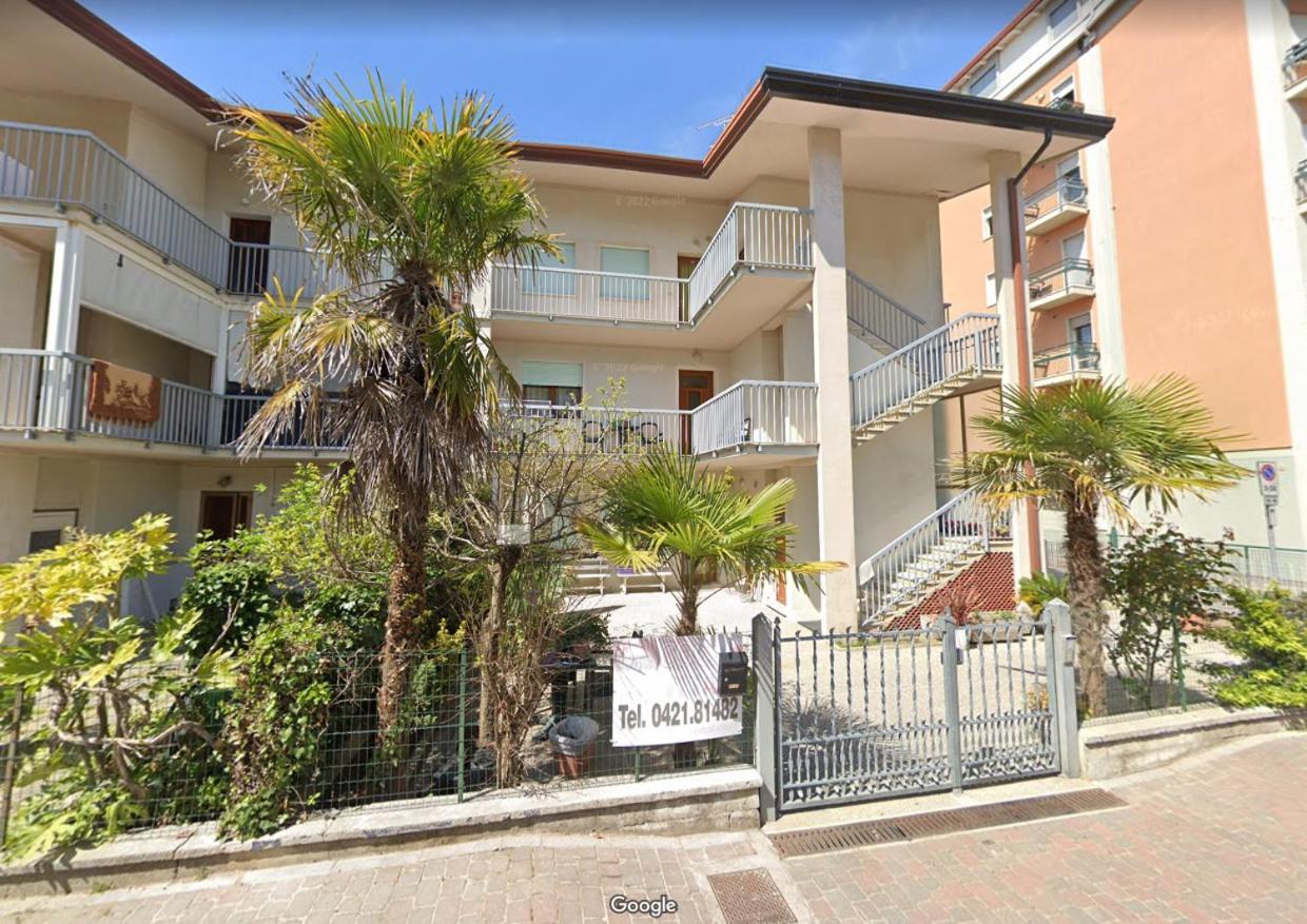 Appartamenti Levante - Agenzia Cocal Caorle Exteriör bild